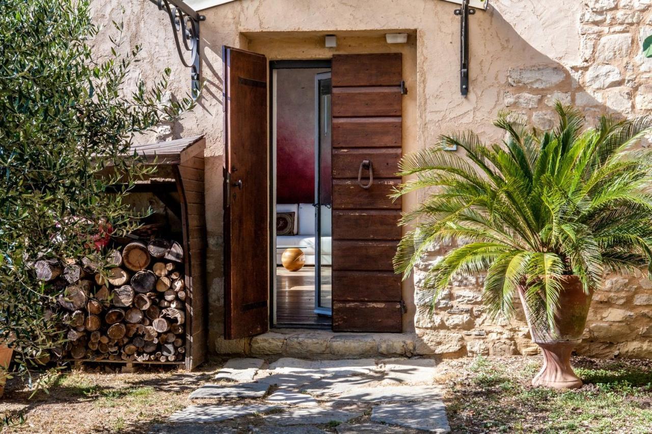Villa Ancora Tenuta Lonciano Gualdo  Εξωτερικό φωτογραφία